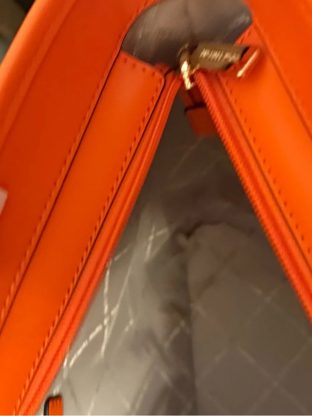 Michael Kors Jet Set Poppy Medium Double Pocket Tote NWT - Picture 9 of 11